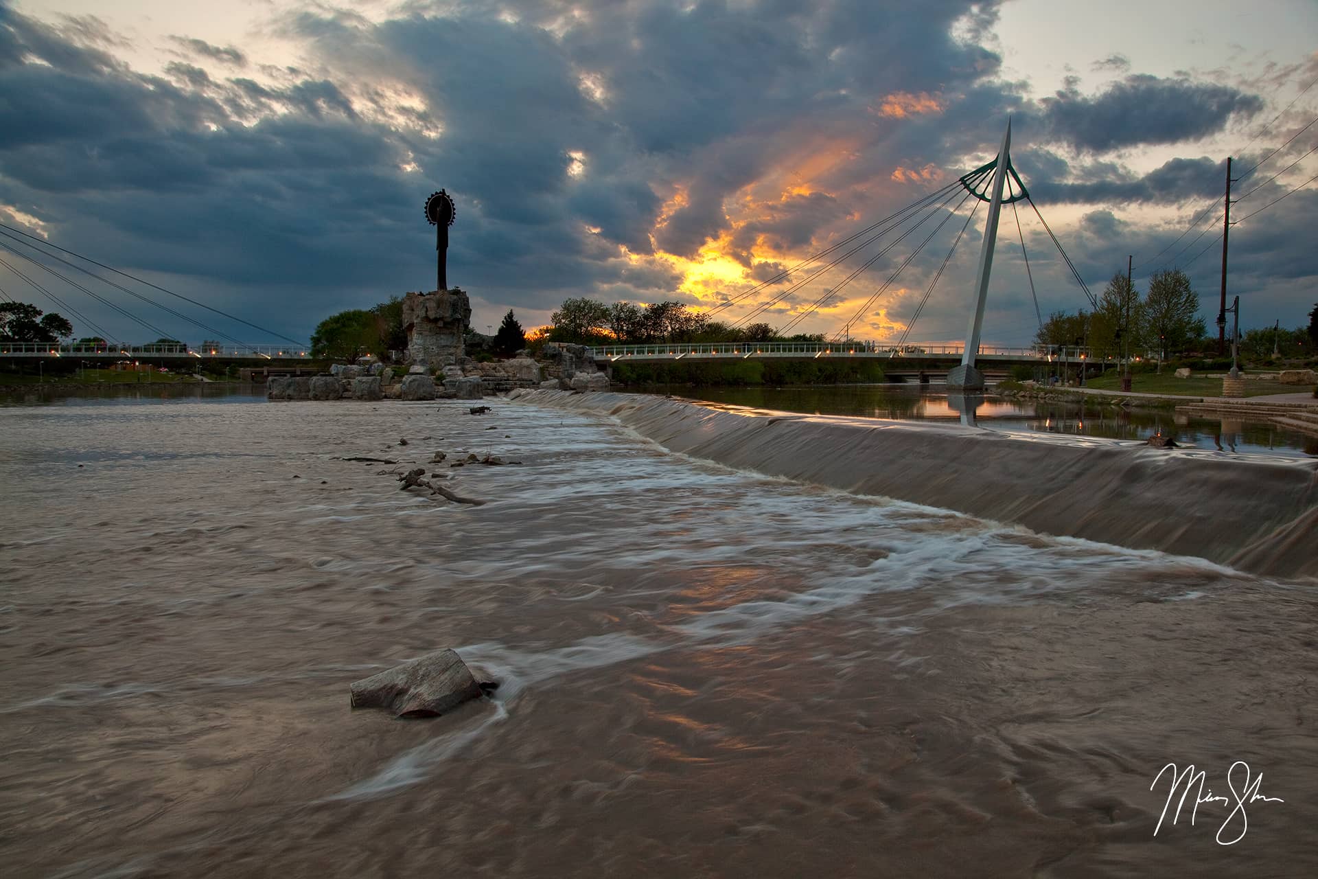 Arkansas River Sunset | Keeper of the Plains, Arkansas River, Wichita ...