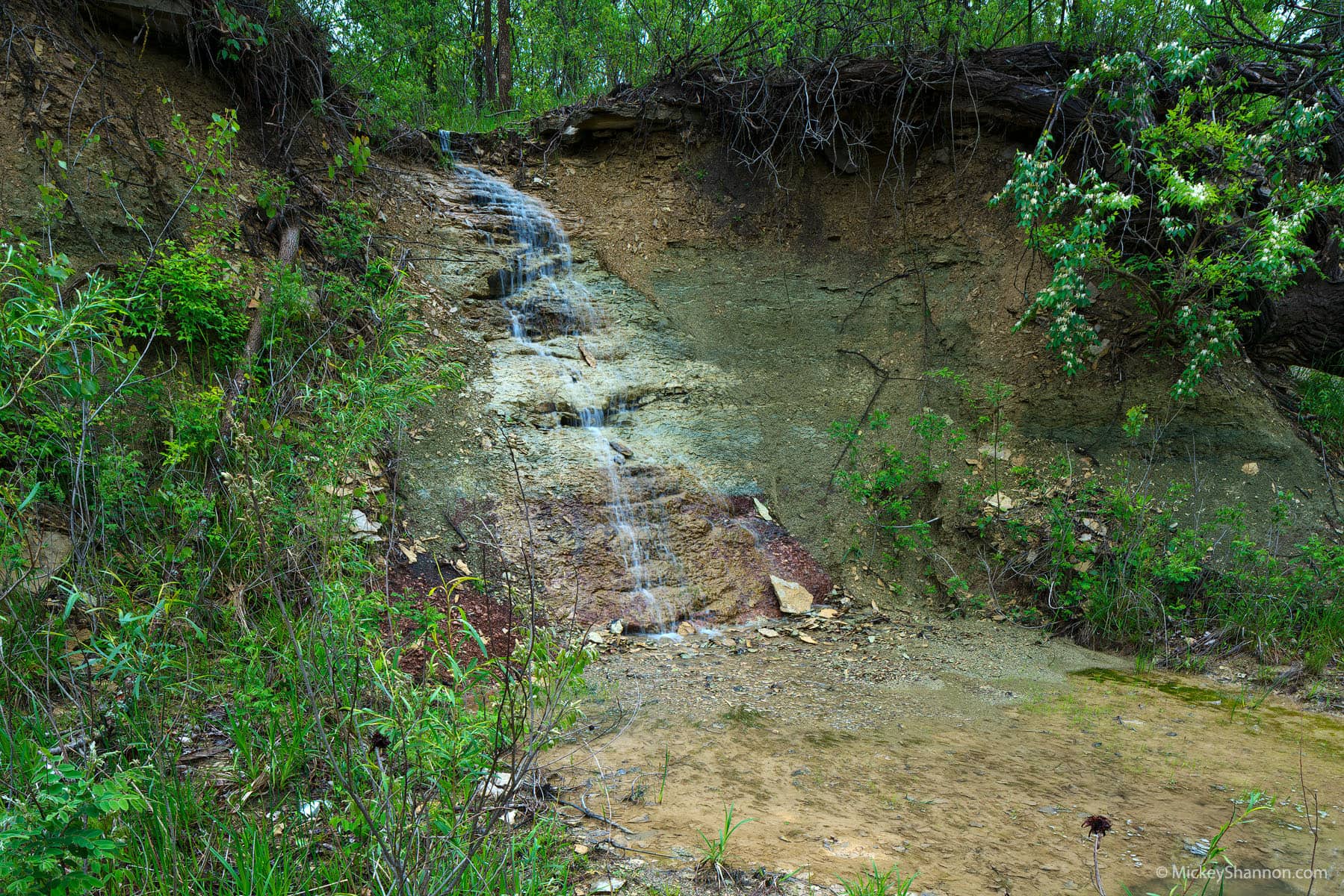 Council Grove Lake Falls | Mickey Shannon Photography